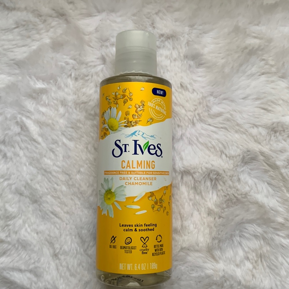 St. Ives Daily Cleanser